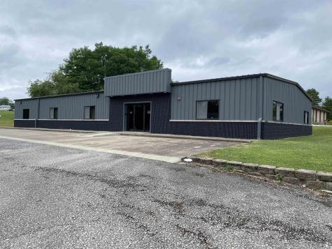 3307 Mitchell Road Bedford IN 47421