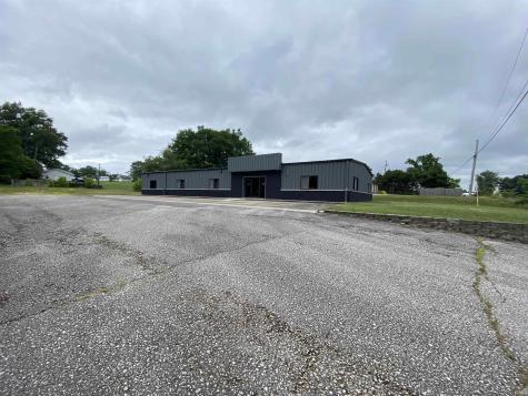 3307 Mitchell Road Bedford IN 47421