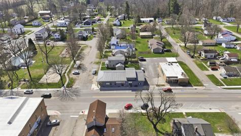 418 Defiance Street Howe IN 46746