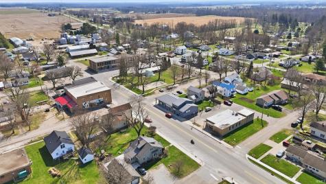 418 Defiance Street Howe IN 46746
