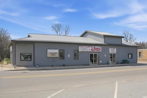 418 Defiance Street Howe IN 46746