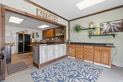 418 Defiance Street Howe IN 46746