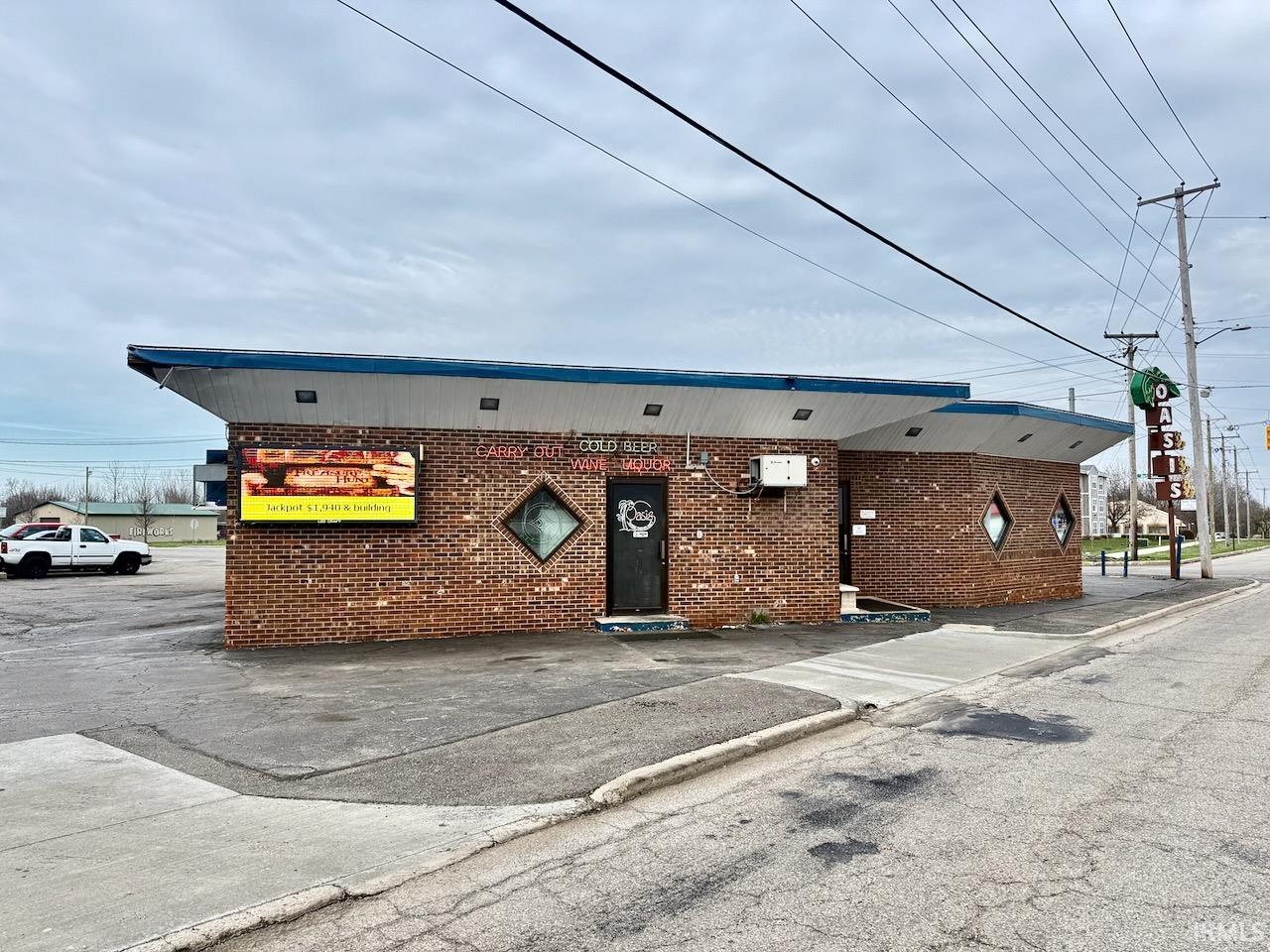 1811 S Burlington Avenue Muncie IN 47302