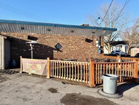 1811 S Burlington Avenue Muncie IN 47302