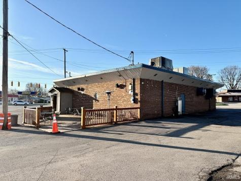 1811 S Burlington Avenue Muncie IN 47302