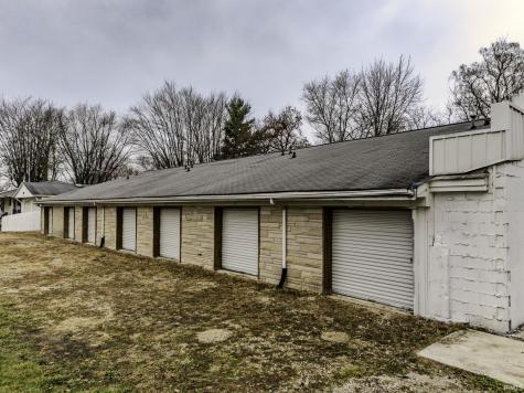 202 Mckinley Street Gaston IN 47342