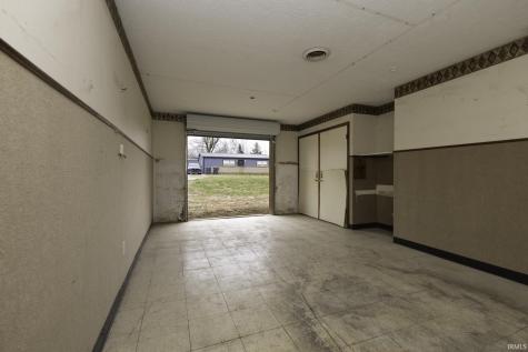 202 Mckinley Street Gaston IN 47342