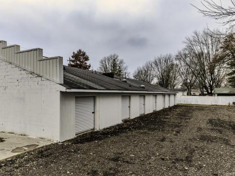 202 Mckinley Street Gaston IN 47342