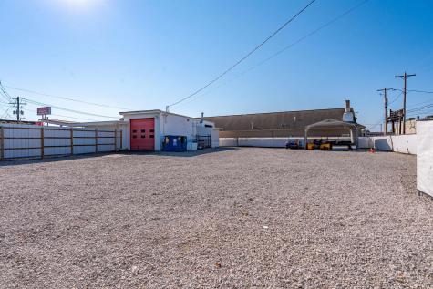 2460 Stringtown Road Evansville IN 47711