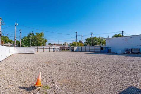 2460 Stringtown Road Evansville IN 47711