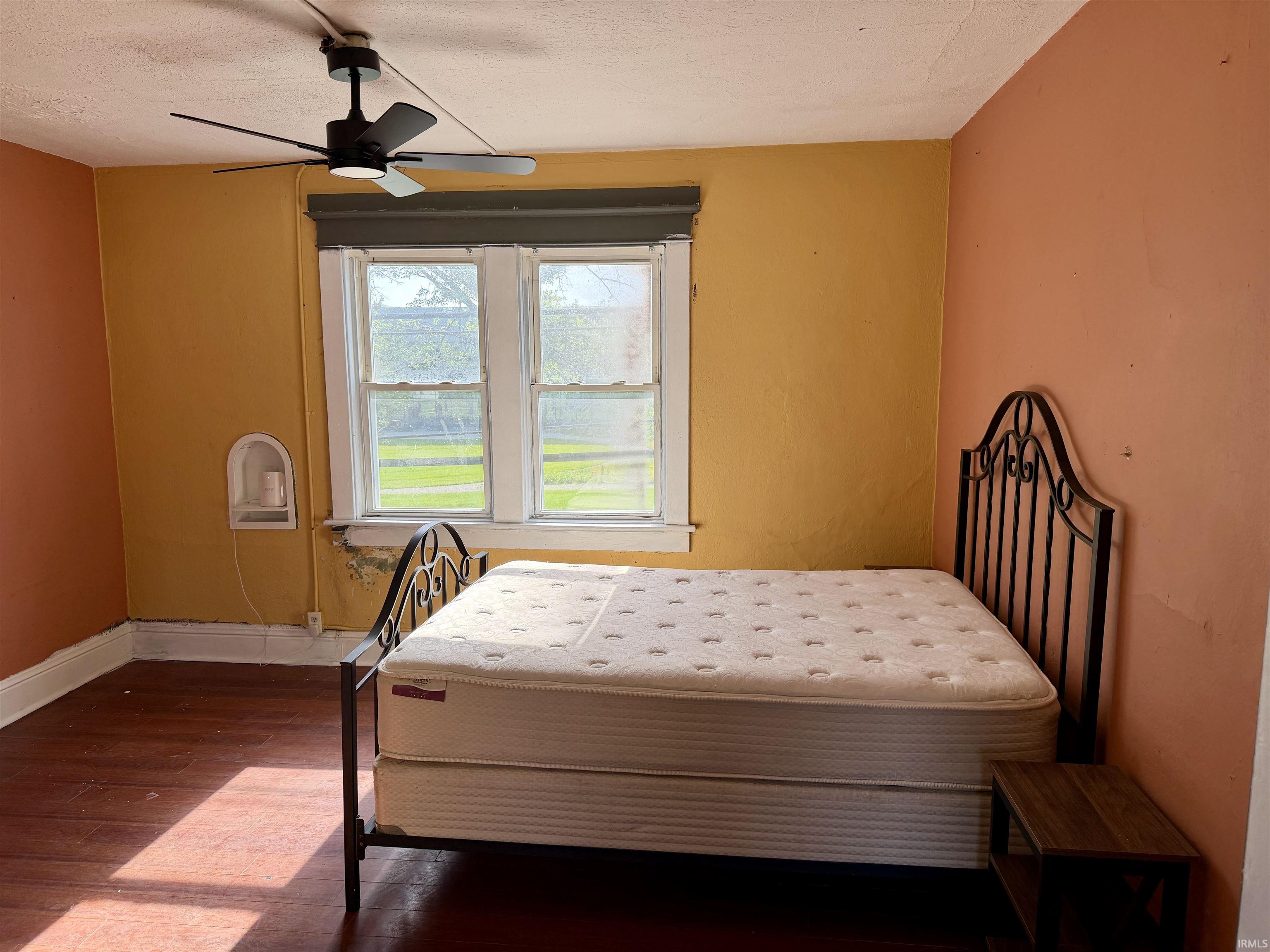 1165 Edwardsburg Avenue Elkhart IN 46514