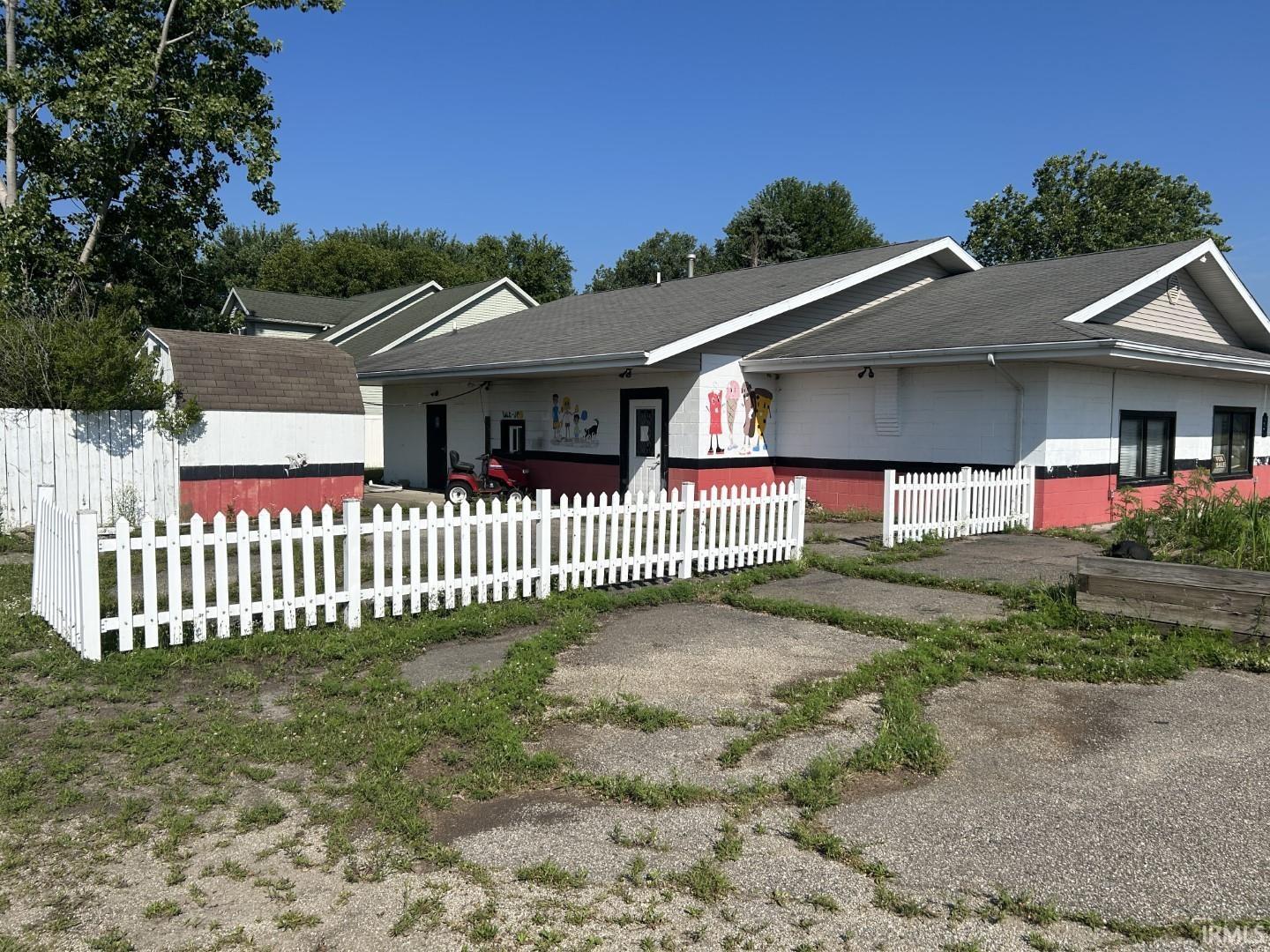 3729 E Shore Drive Bremen IN 46506