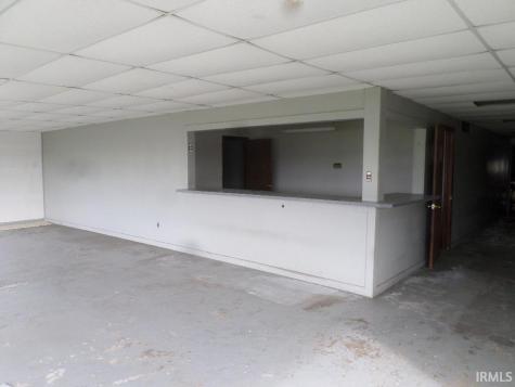 1230 E 4th Street Rochester IN 46975