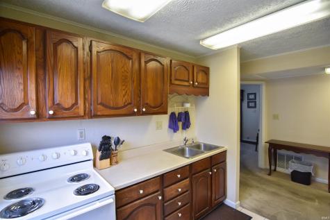 621 W Mill Road Evansville IN 47710