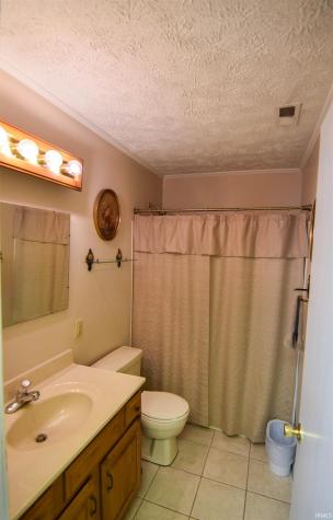 621 W Mill Road Evansville IN 47710