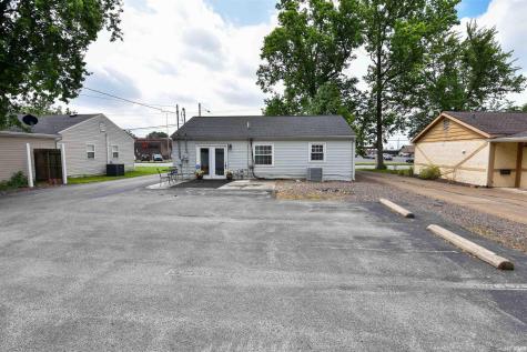 621 W Mill Road Evansville IN 47710