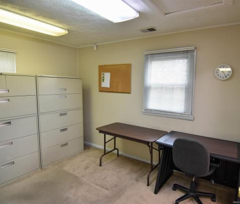 621 W Mill Road Evansville IN 47710