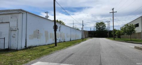 2026 Sterling Avenue Elkhart IN 46516