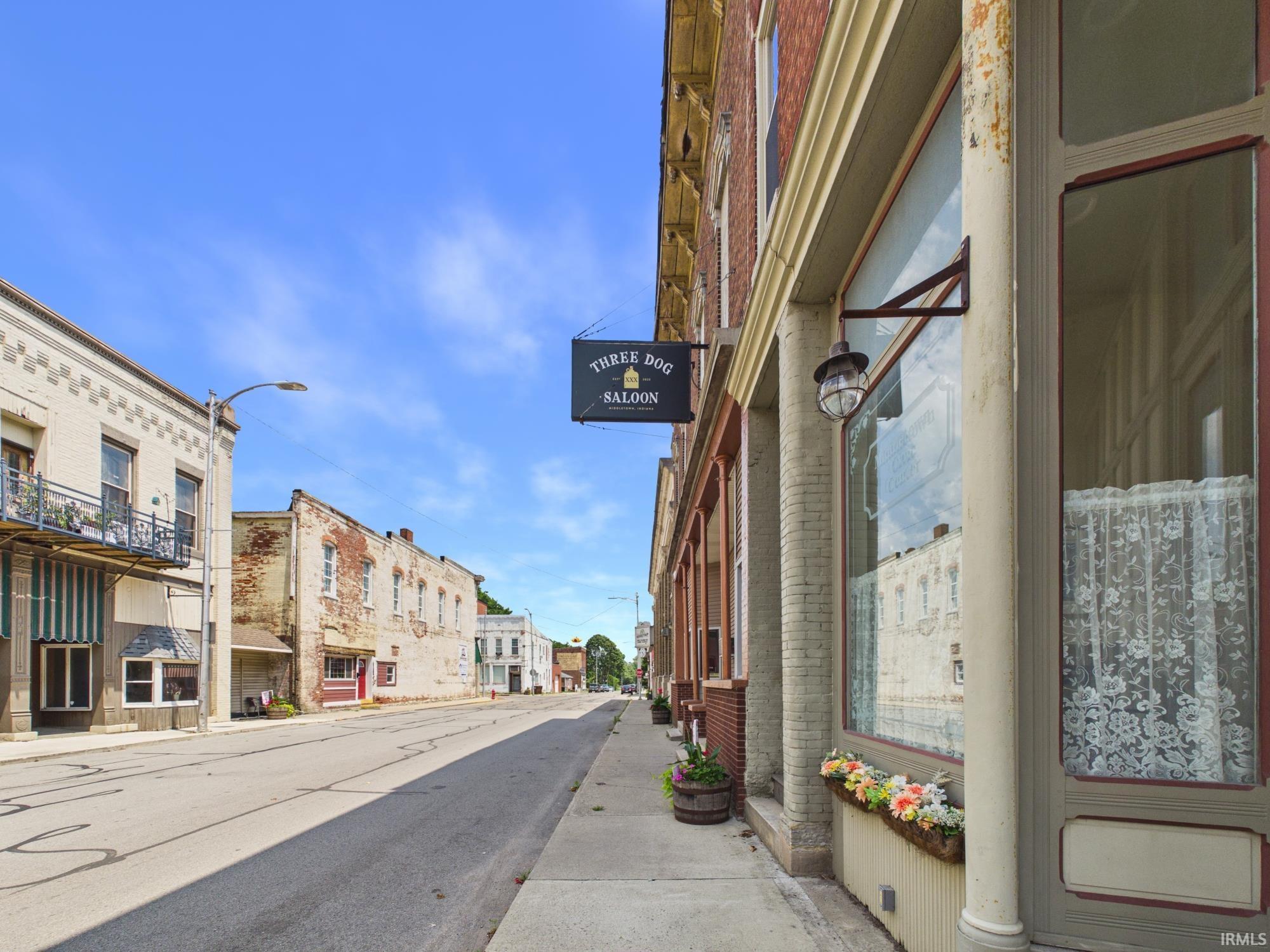 517 Locust Street Middletown IN 47356