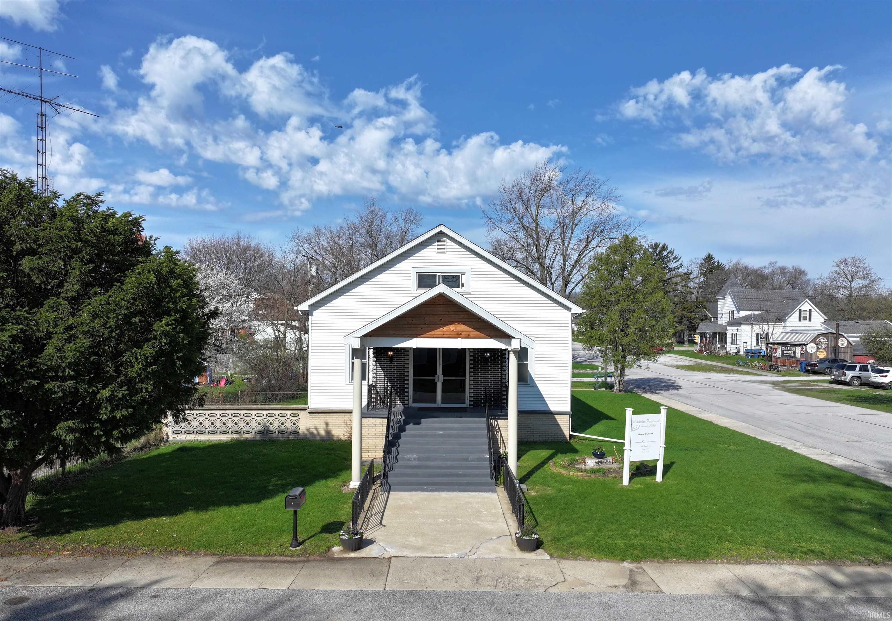 207 N Prettyman Street Knox IN 46534