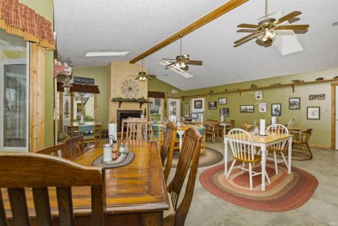 118 E Washington Street Nashville IN 47448