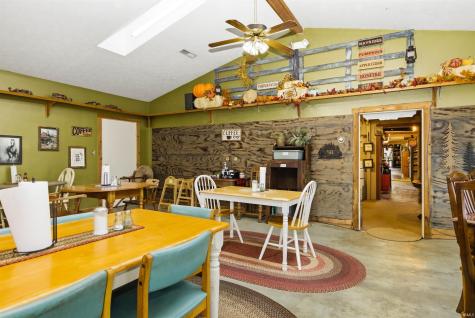118 E Washington Street Nashville IN 47448