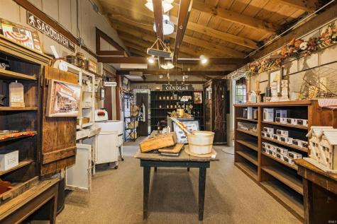 118 E Washington Street Nashville IN 47448