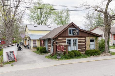 118 E Washington Street Nashville IN 47448