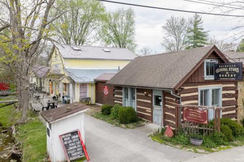 118 E Washington Street Nashville IN 47448