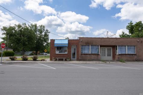 149 E Howard Street Parker City IN 47368