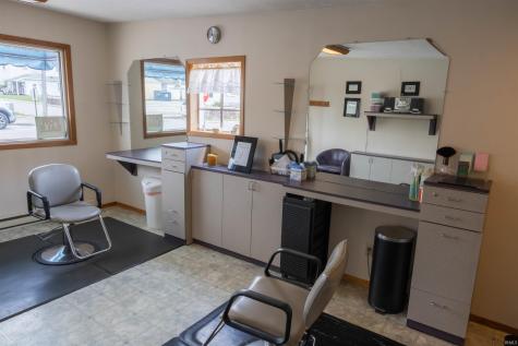 149 E Howard Street Parker City IN 47368