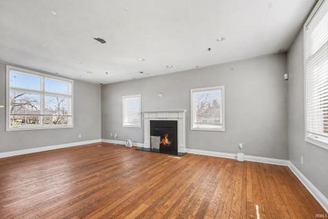 330 N Sunnyside Street South Bend IN 46617