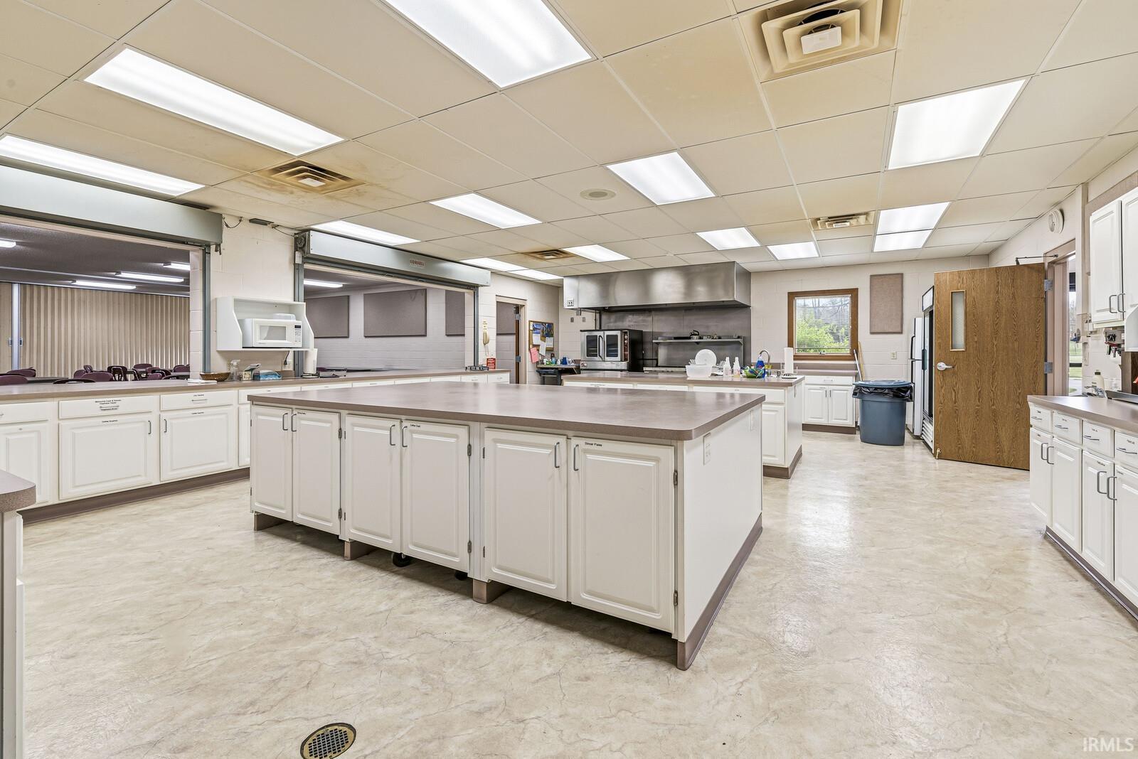 507 W Bristol Avenue Middlebury IN 46540