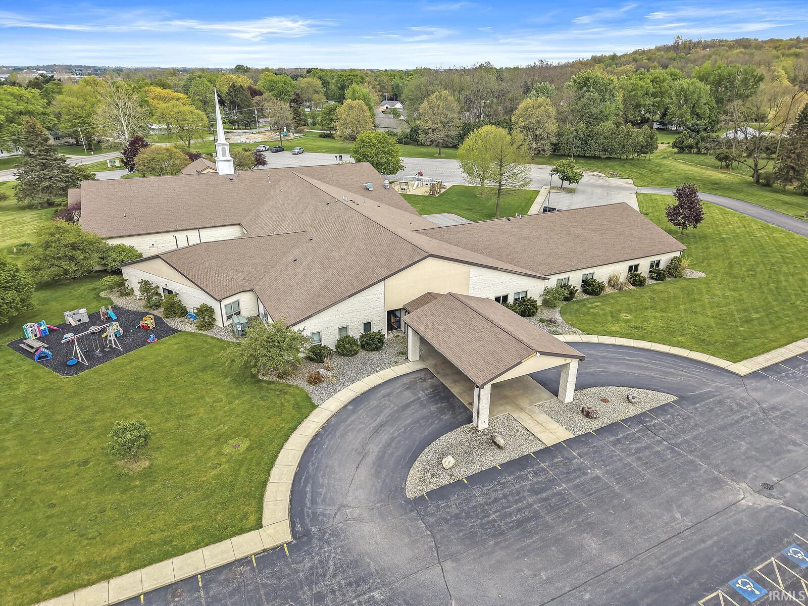 507 W Bristol Avenue Middlebury IN 46540