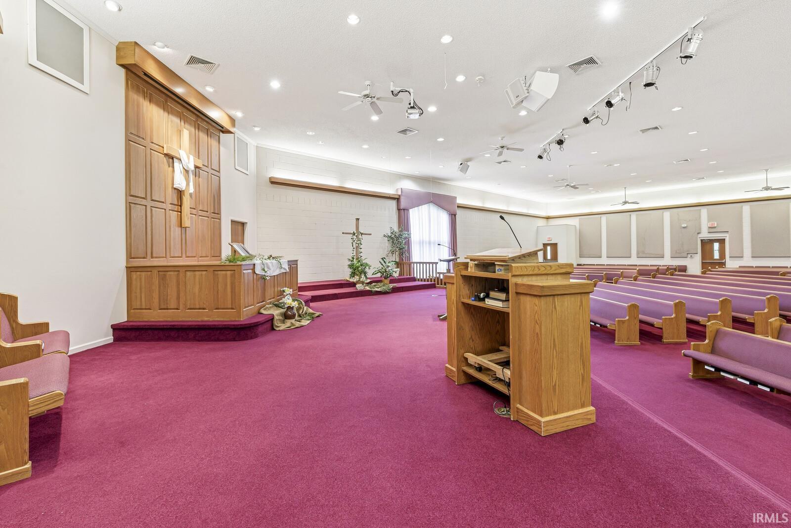507 W Bristol Avenue Middlebury IN 46540