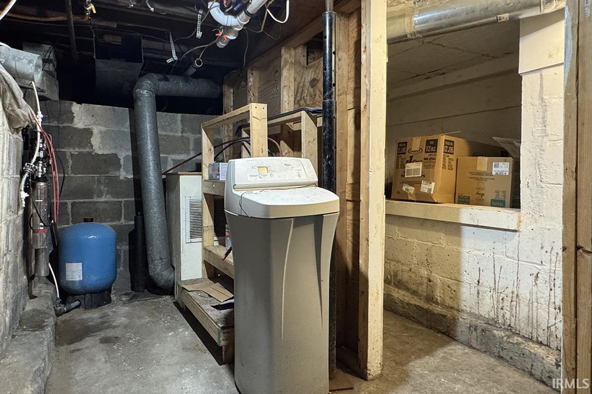 218 E Vistula Street Bristol IN 46507