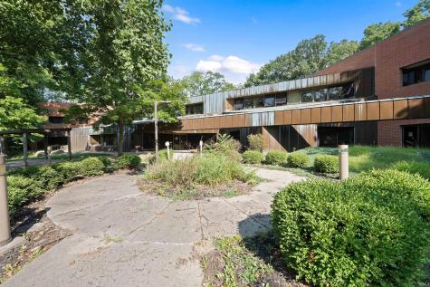 1015 Michigan Avenue Logansport IN 46974