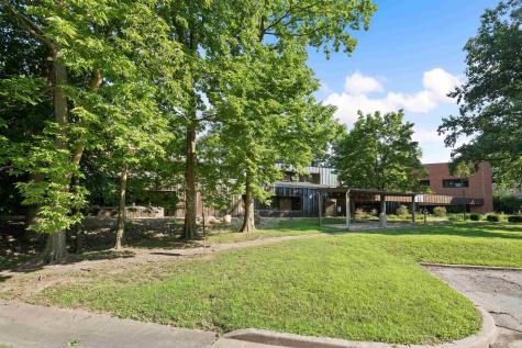 1015 Michigan Avenue Logansport IN 46974