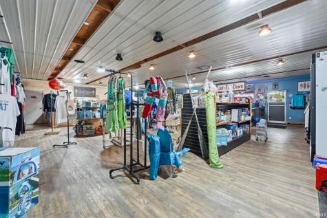 3774 N Barbee Road Warsaw IN 46582
