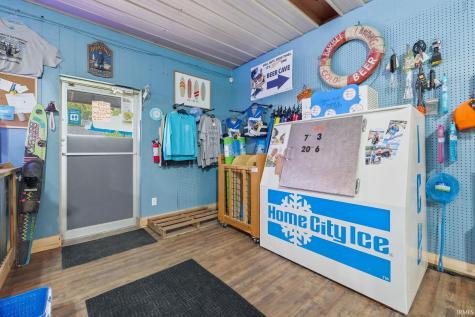3774 N Barbee Road Warsaw IN 46582