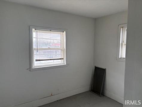 1328 W 2nd Street Marion IN 46952