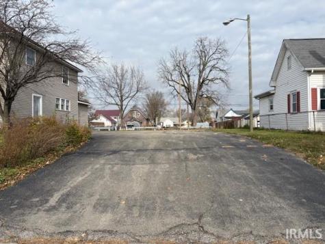 1328 W 2nd Street Marion IN 46952