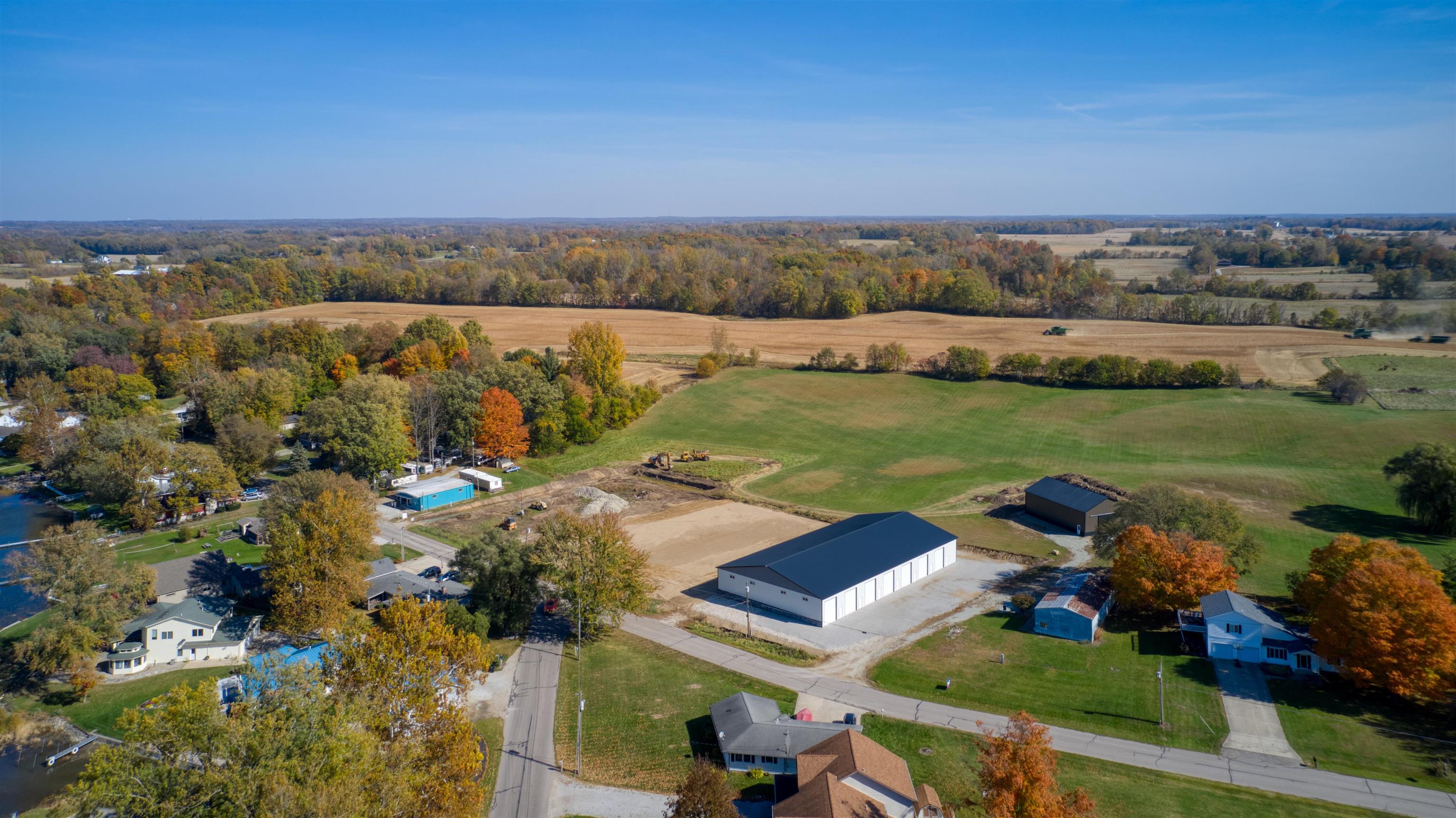 1278 Chapman Lake Drive Warsaw IN 46582