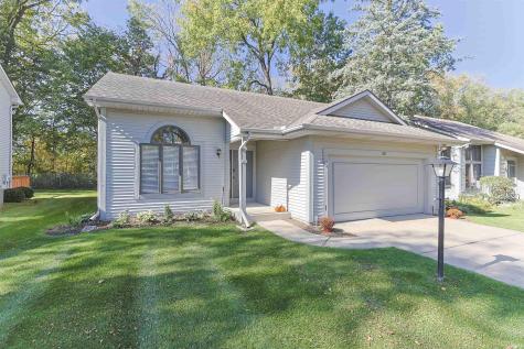 1911 Creekwood Drive South Bend IN 46635