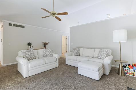1911 Creekwood Drive South Bend IN 46635