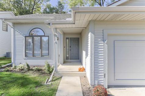 1911 Creekwood Drive South Bend IN 46635