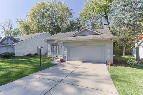 1911 Creekwood Drive South Bend IN 46635