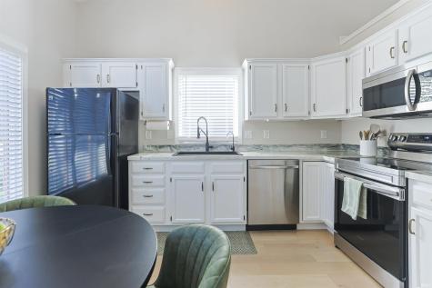 1911 Creekwood Drive South Bend IN 46635