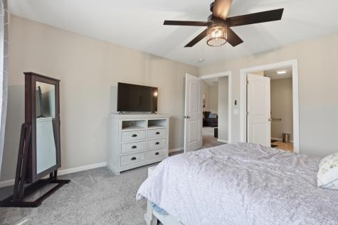 5218 Pigeon Creek Court Fort Wayne IN 46825