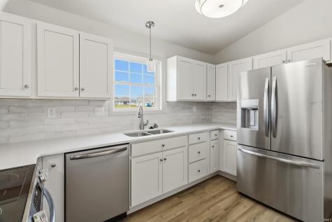 66 Cobblestone Boulevard Gas City IN 46933